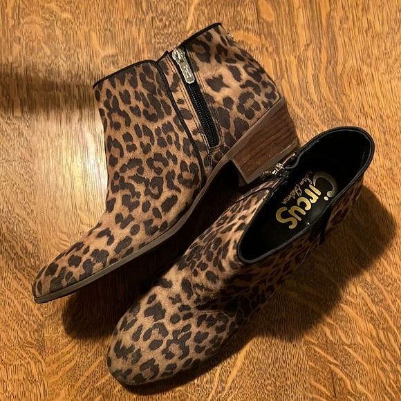 Circus by Sam Edelman Shoes - Leopard print Circus ankle boots. Size 9.